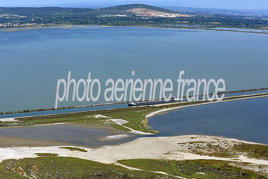 Fleuves à Canal Rhone a Sete (34) en photo aérienne