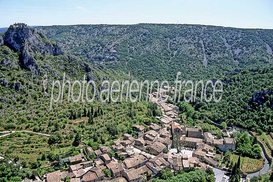 34saint-guilhem-le-desert-2-e01