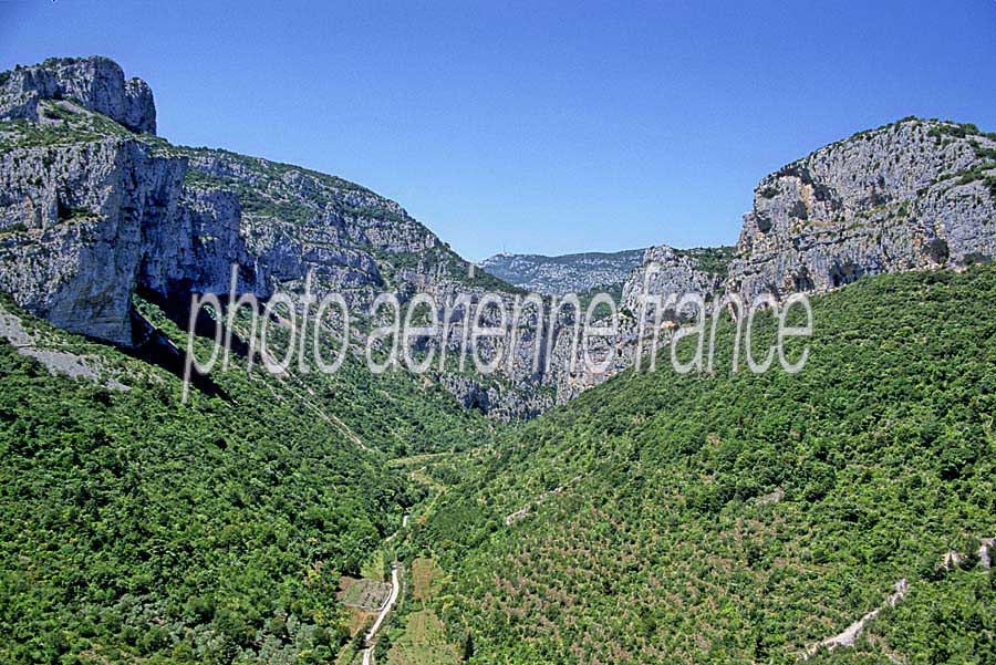 34saint-guilhem-le-desert-8-e01