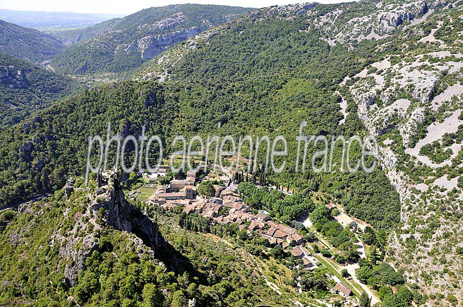 34saint-guilhem-le-desert-9-0608