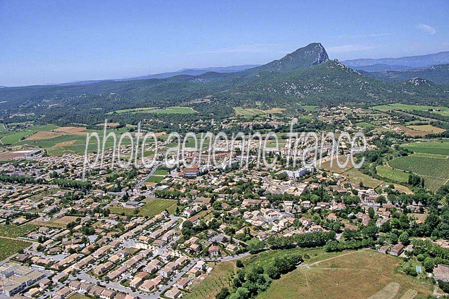 34saint-mathieu-de-treviers-3-e01