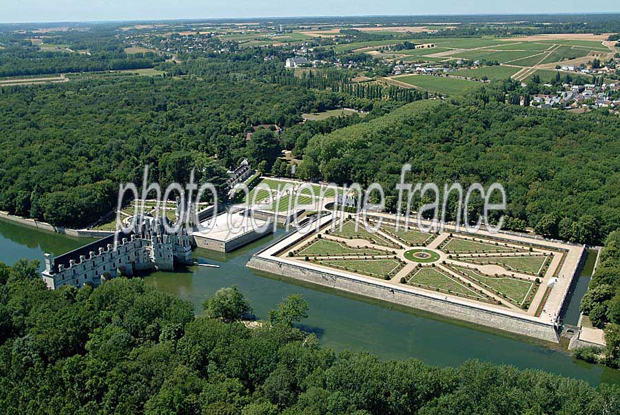 37chenonceaux-13-0704