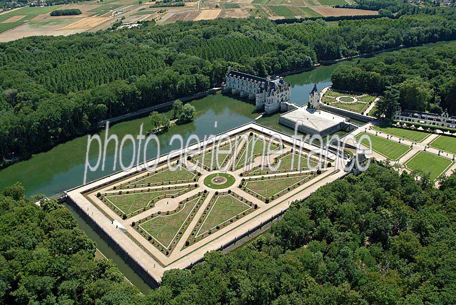 37chenonceaux-17-0704