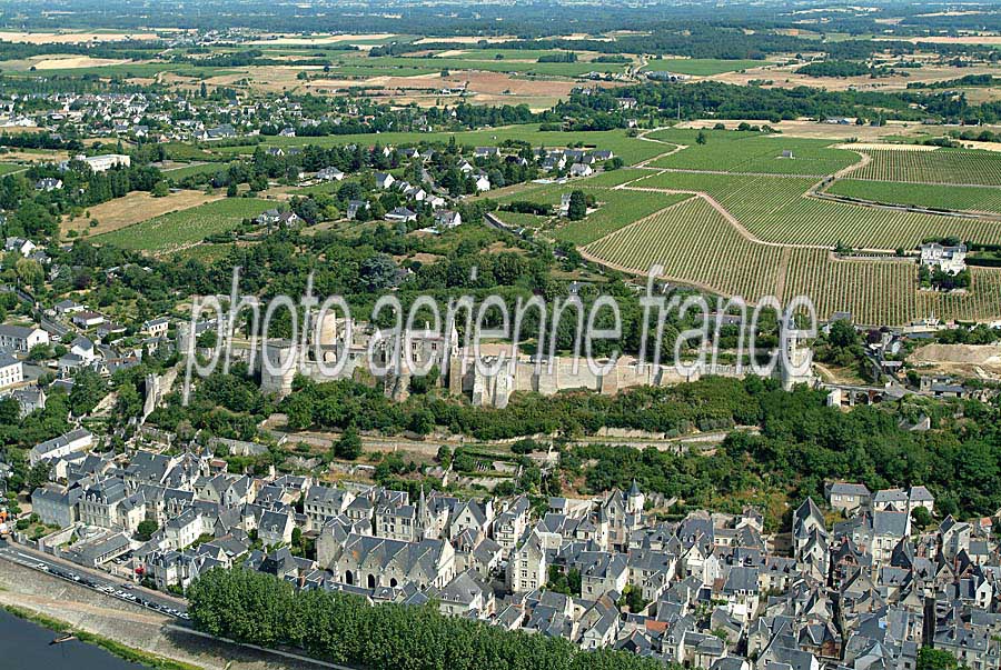 37chinon-10-0704