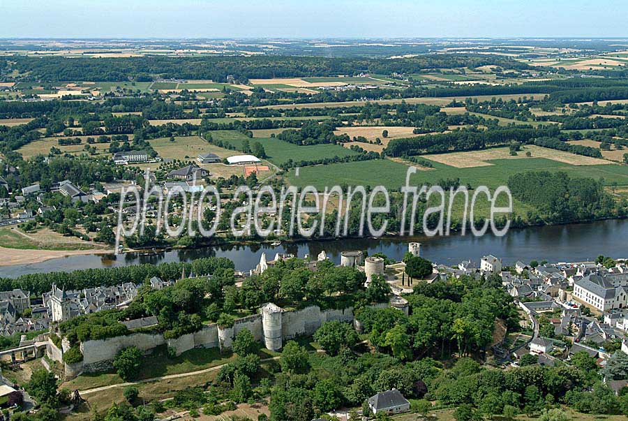 37chinon-17-0704