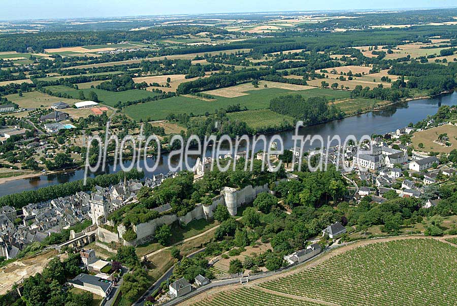 37chinon-18-0704