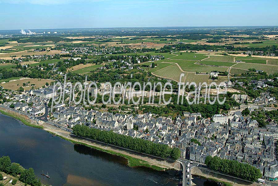 37chinon-9-0704