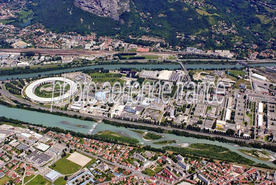 38grenoble-129-0707