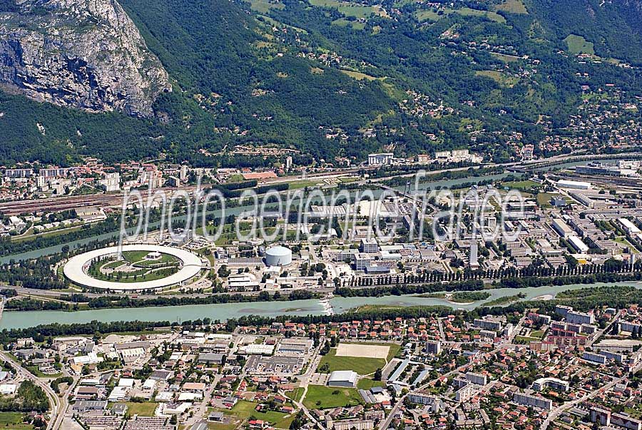 38grenoble-134-0707