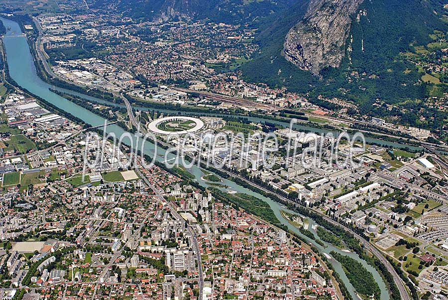 38grenoble-136-0707