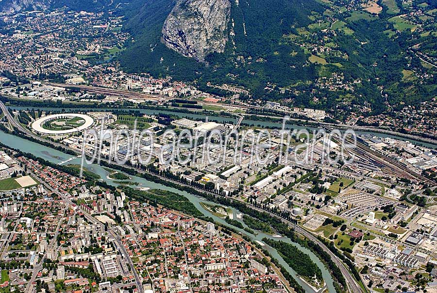 38grenoble-144-0707