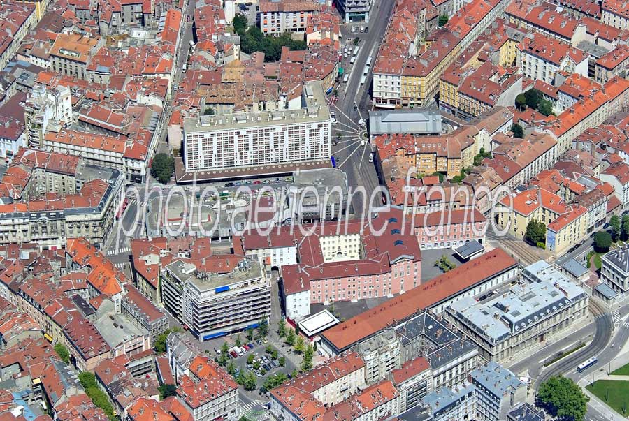 38grenoble-31-0707