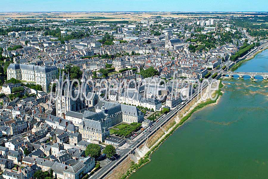 41blois-11-0704