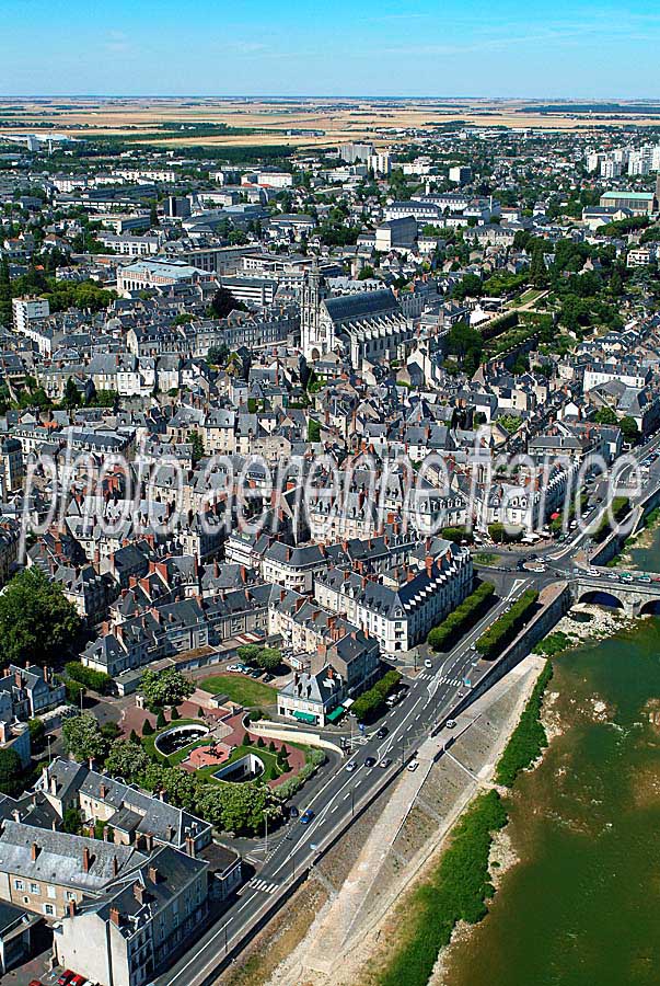 41blois-4-0704