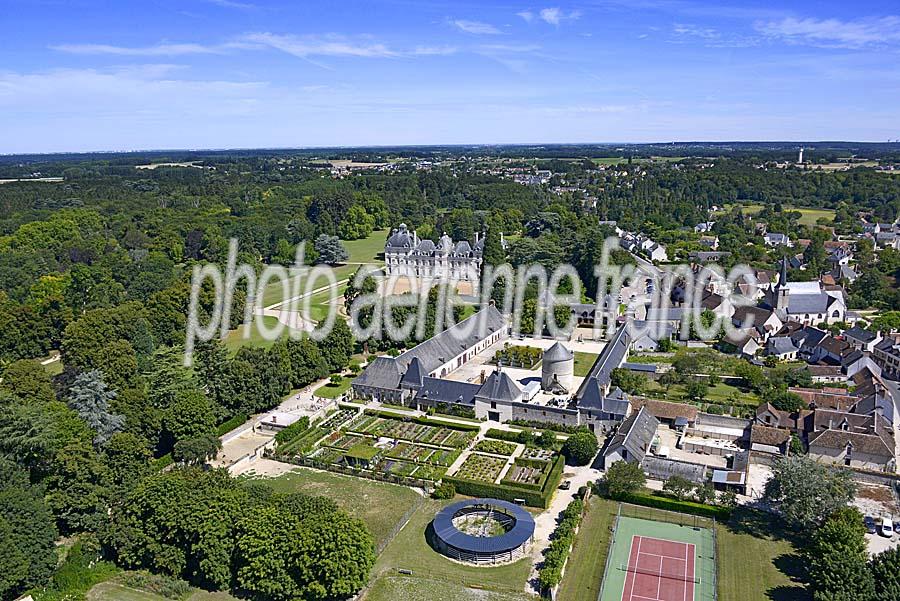 41chateau-de-cheverny-69-0720