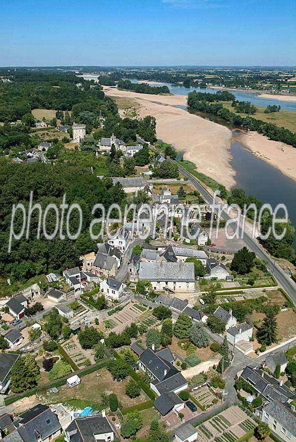 49treve-cunault-1-0704