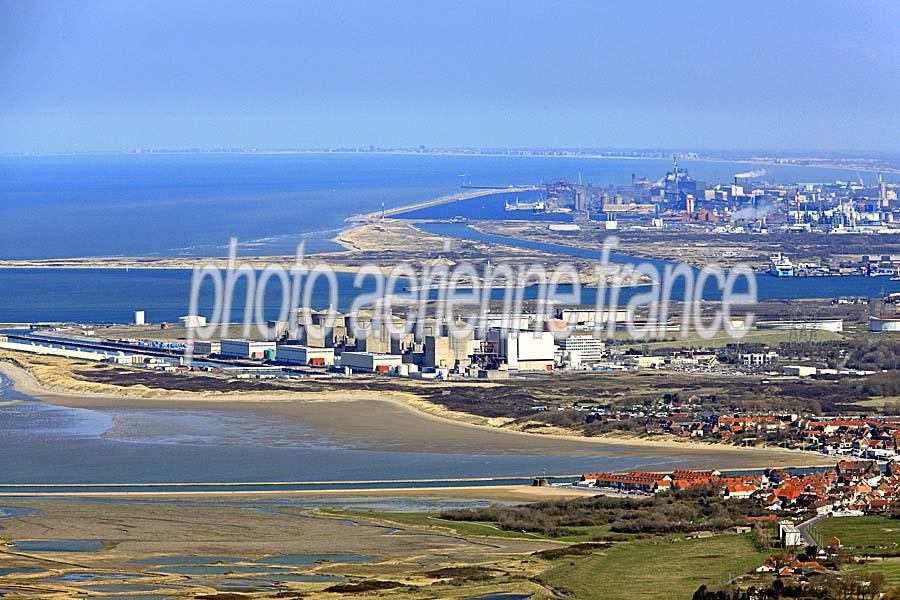 Photo aérienne de Gravelines Centrale Nucleaire (59) — Nord