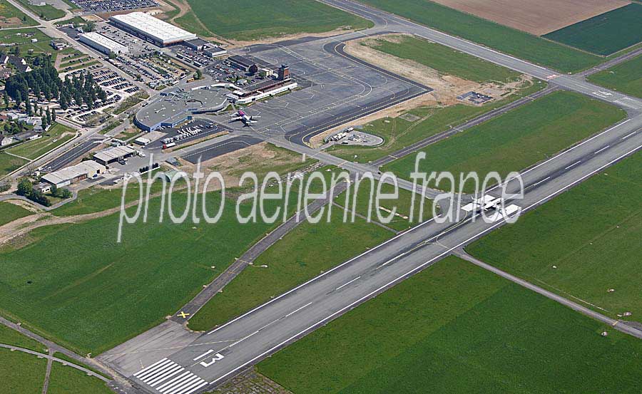 60-beauvais-aeroport-2-0508