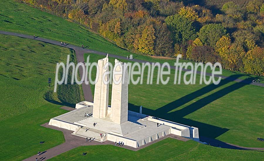 62memorial-canadien-vimy-5-1013