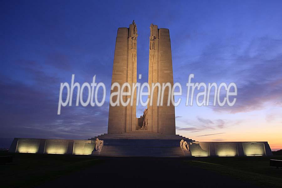 62memorial-canadien-vimy-9-1008