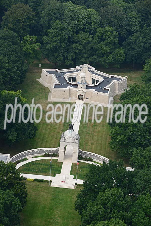 62memorial-delville-wood-2-0815