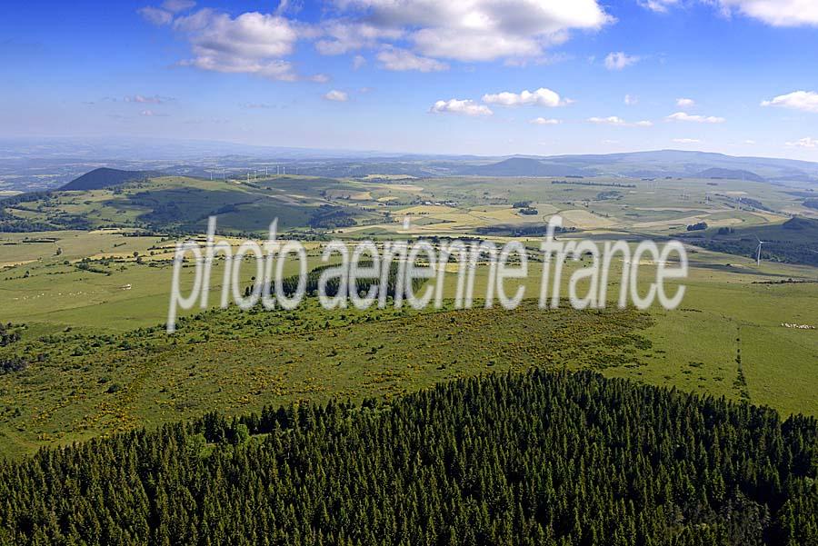 63agriculture-auvergne-9-0618