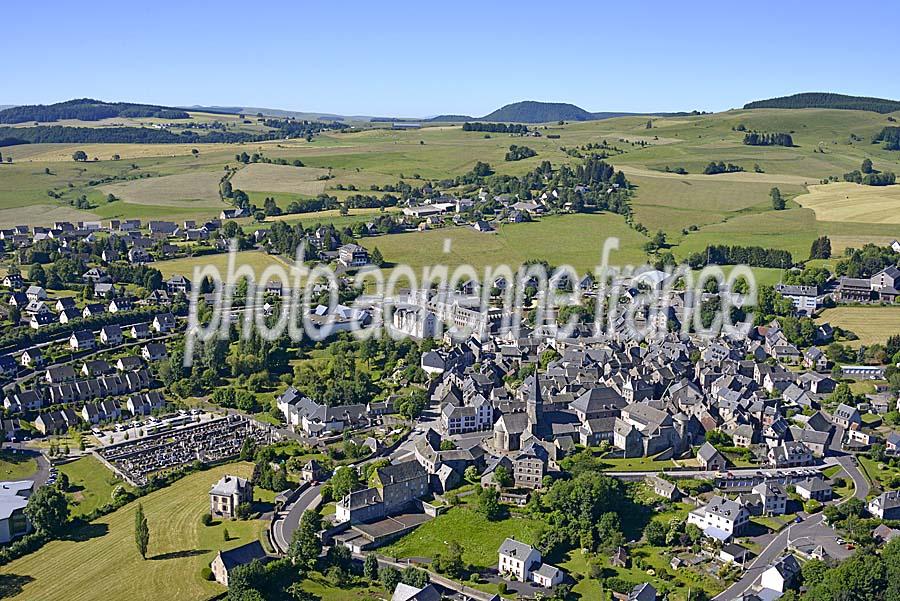 63besse-et-saint-anastaise-30-0618