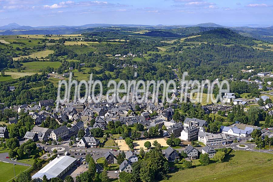 63besse-et-saint-anastaise-37-0618