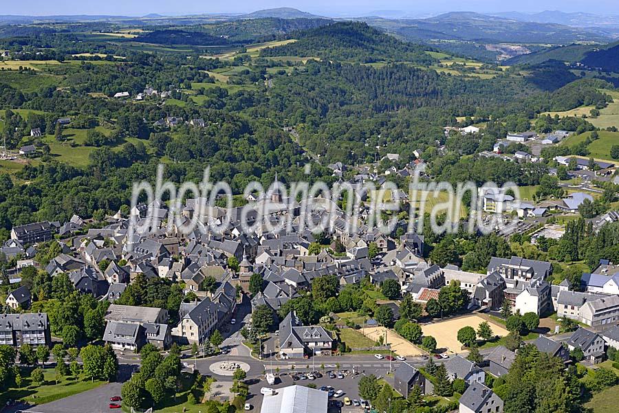 63besse-et-saint-anastaise-39-0618