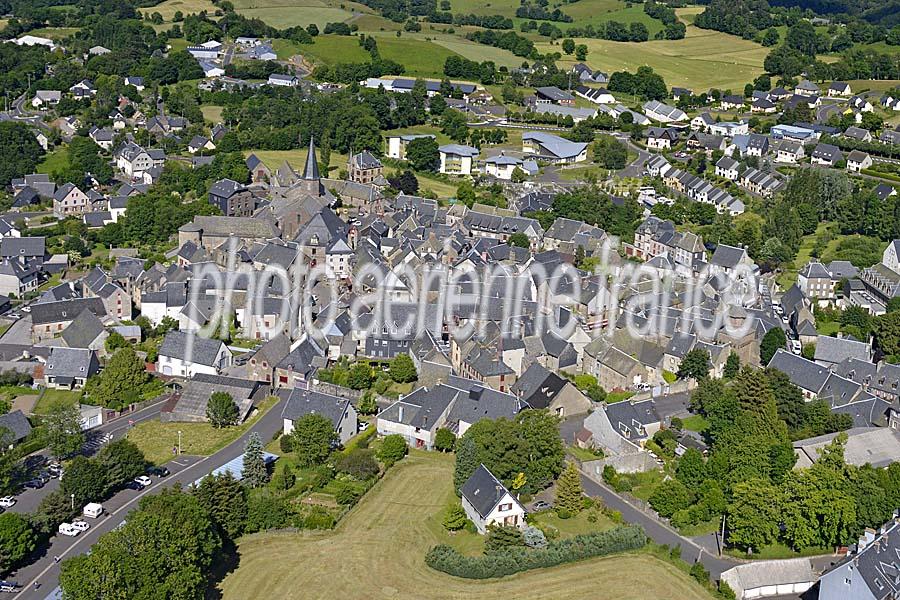 63besse-et-saint-anastaise-52-0618