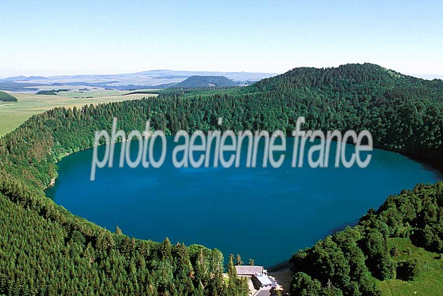 63lac-de-pavin-2-e03