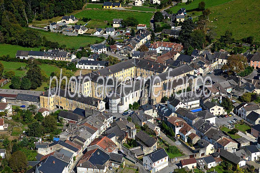 65saint-pe-de-bigorre-33-0911