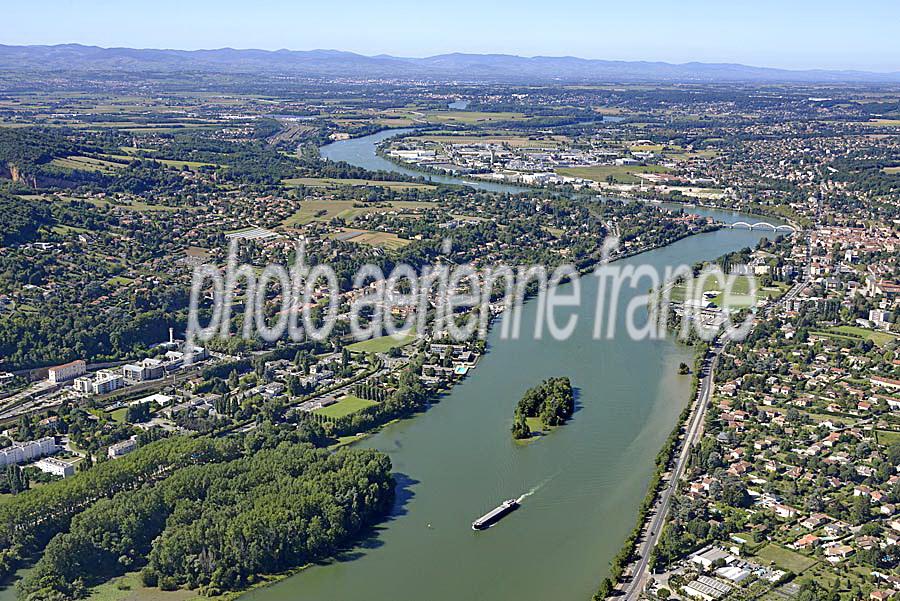 69fleurieu-sur-saone-2-0816