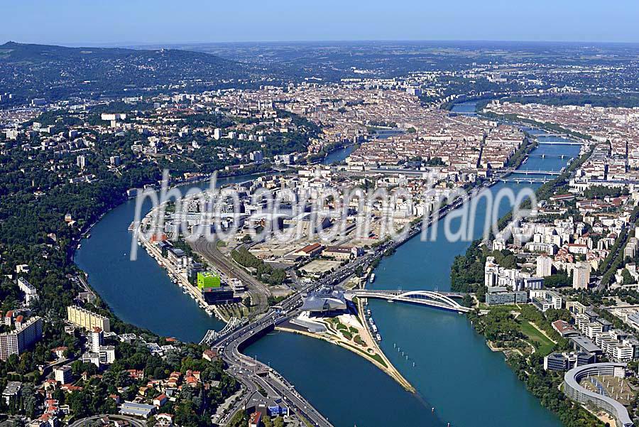 69lyon-17-0816