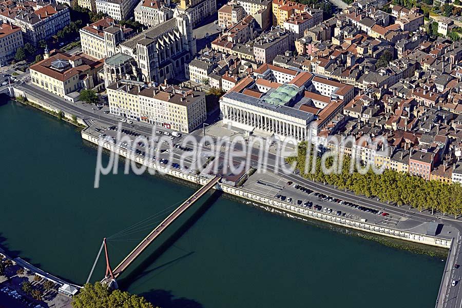 69lyon-660-0917