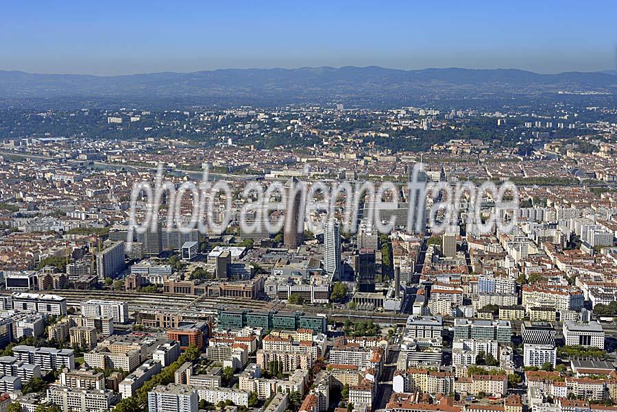 69lyon-743-0917