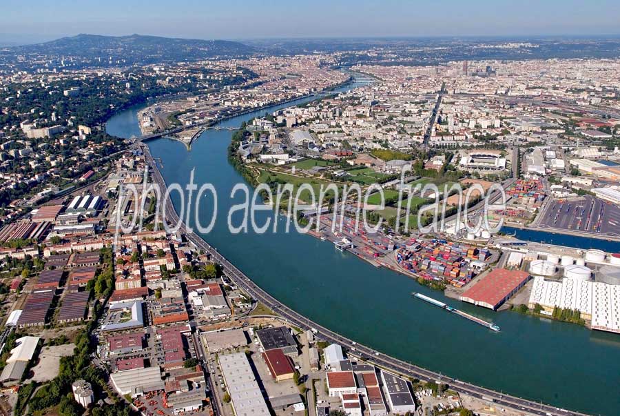 69lyon-port-18-0907