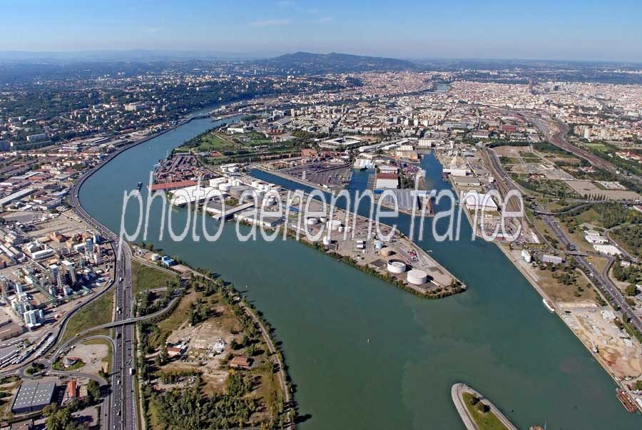 69lyon-port-4-0907