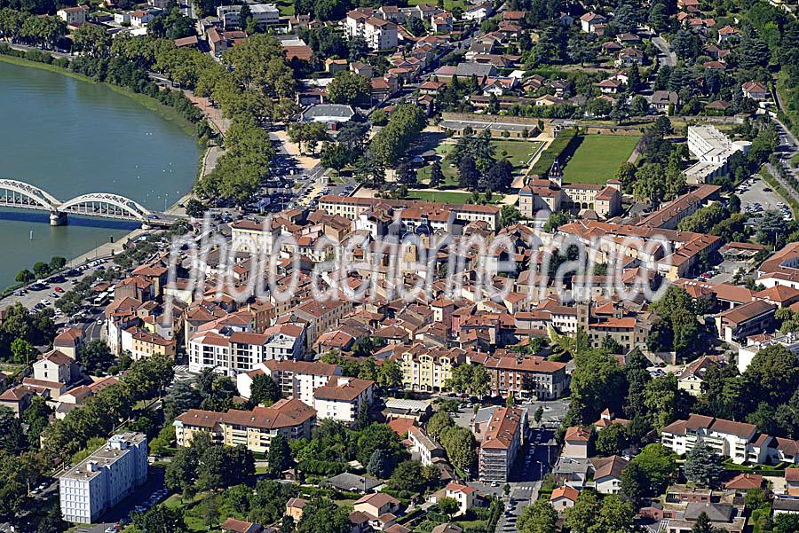 69neuville-sur-saone-11-0816