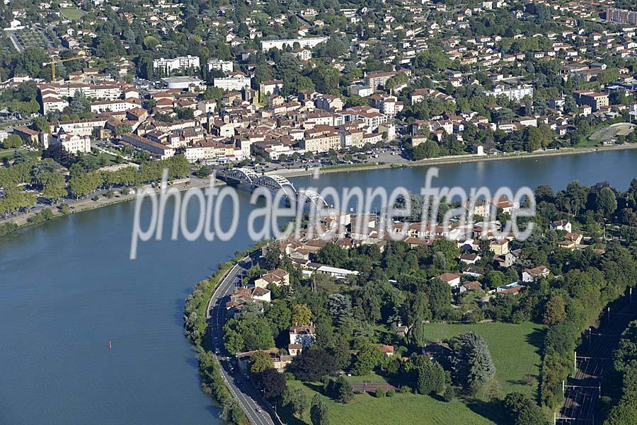 69neuville-sur-saone-3-0816