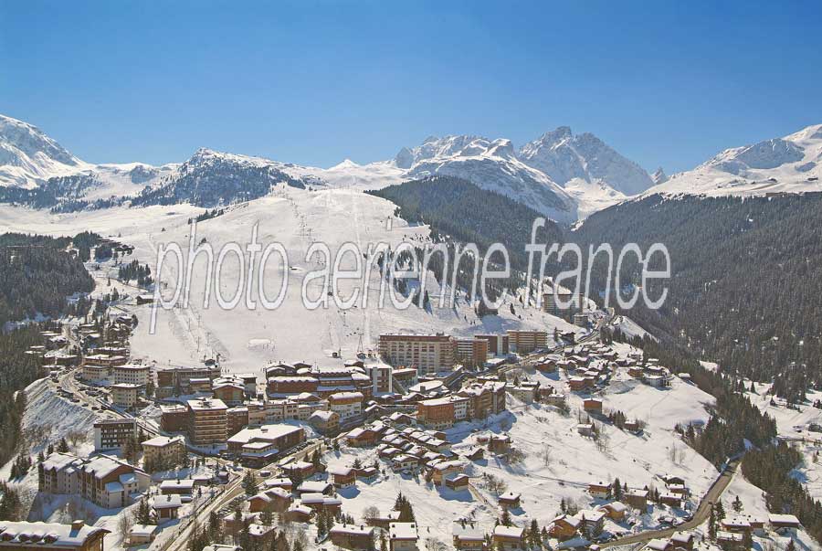 73courchevel1650-16-0305