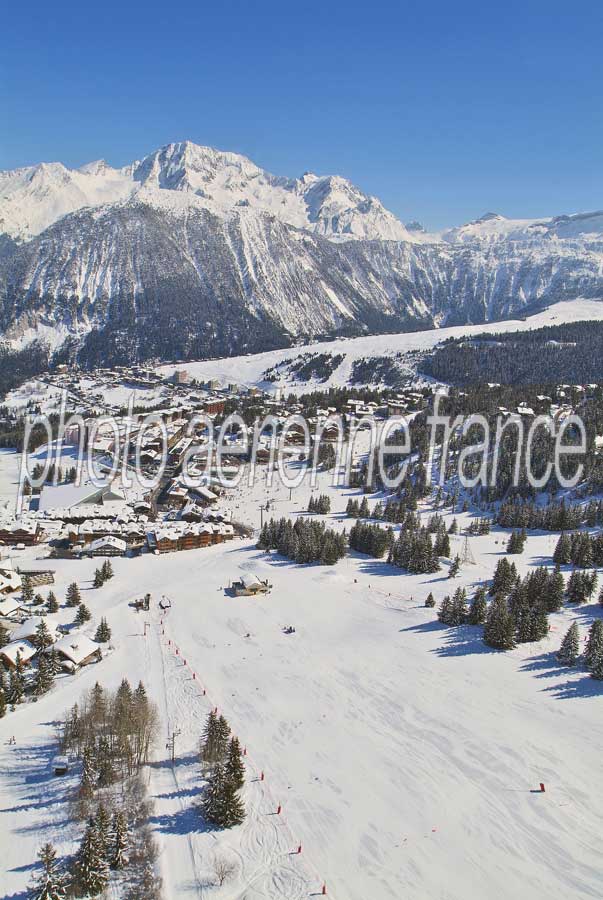 73courchevel1850-24-0305