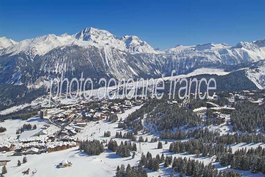 73courchevel1850-25-0305