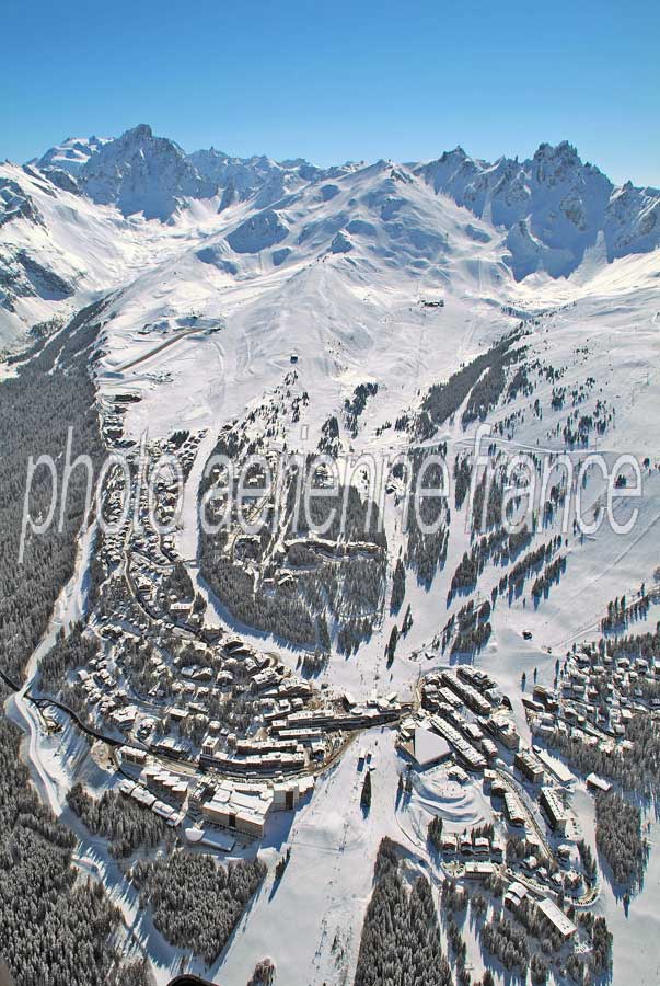 73courchevel1850-8-0306