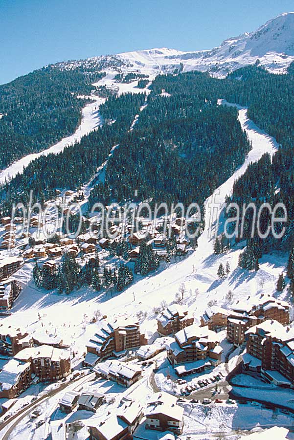 73la-tania-12-h02