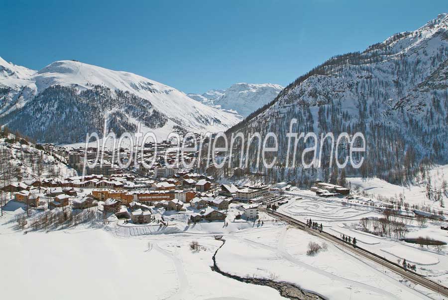 73val-d-isere-88-0305