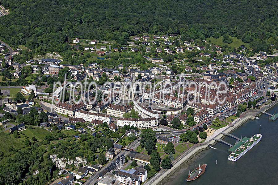 76caudebec-en-caux-5-0710