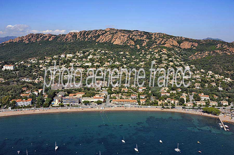 83agay-19-0911