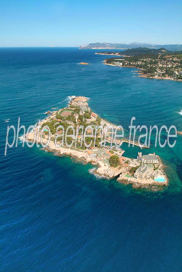 83bandol-28-0704