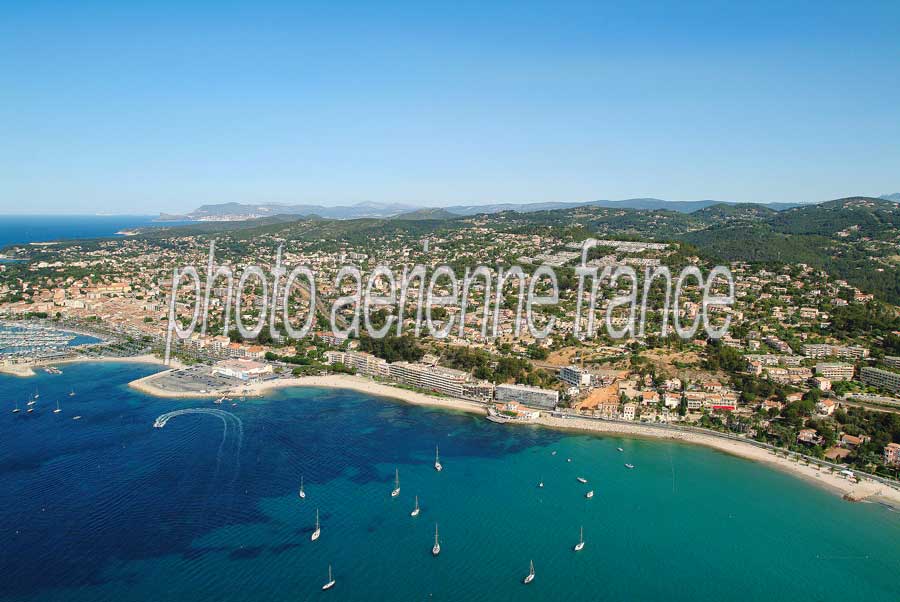 83bandol-44-0704